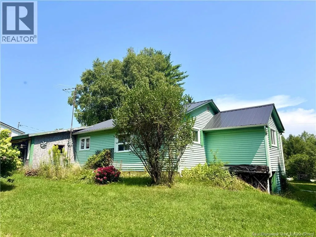 349 Back Greenfield Road
