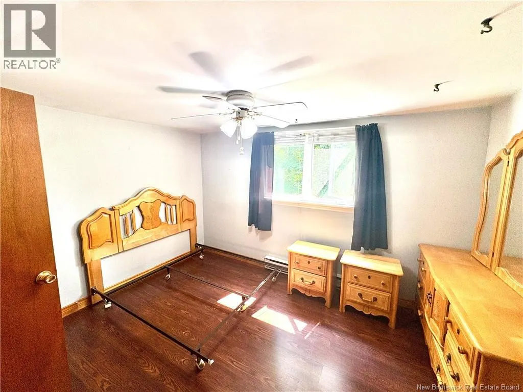 349 Back Greenfield Road