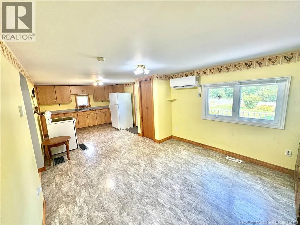 349 Back Greenfield Road