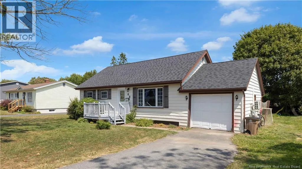 68 Valleyview Crescent