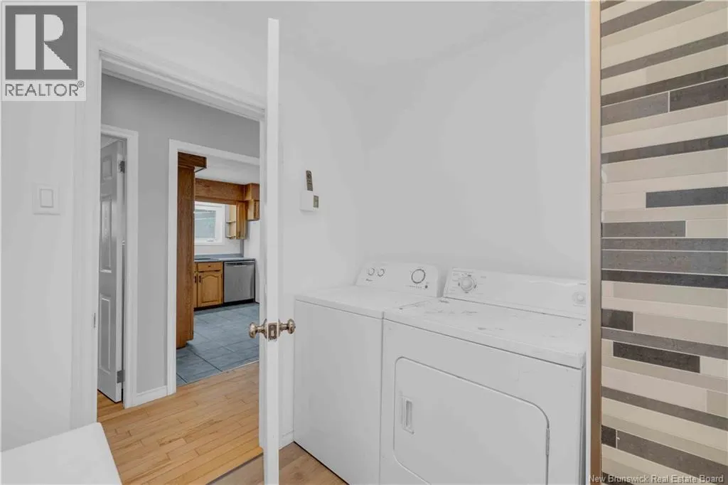 68 Valleyview Crescent