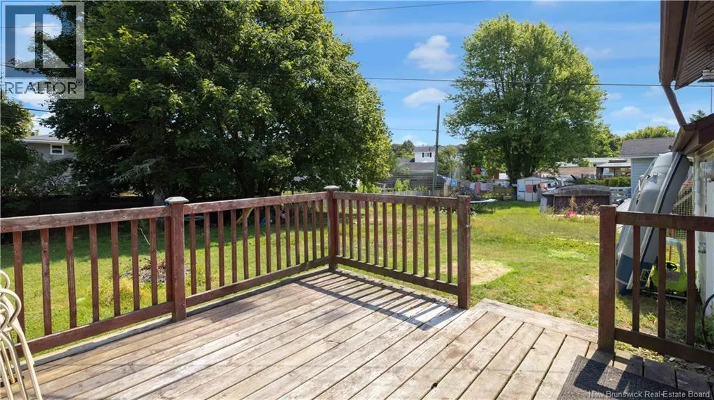 68 Valleyview Crescent