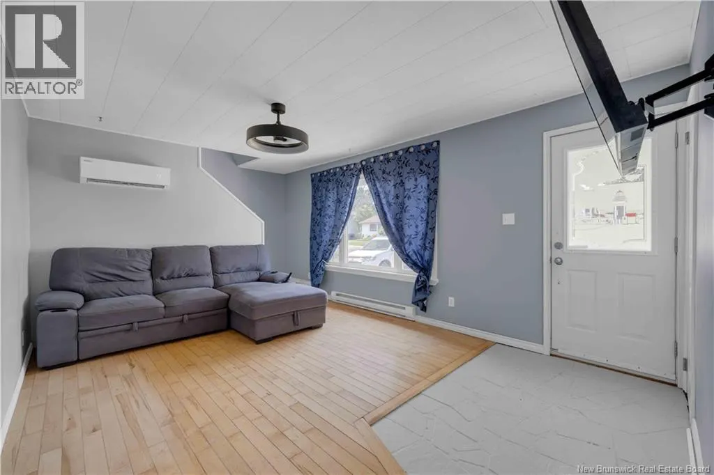 68 Valleyview Crescent