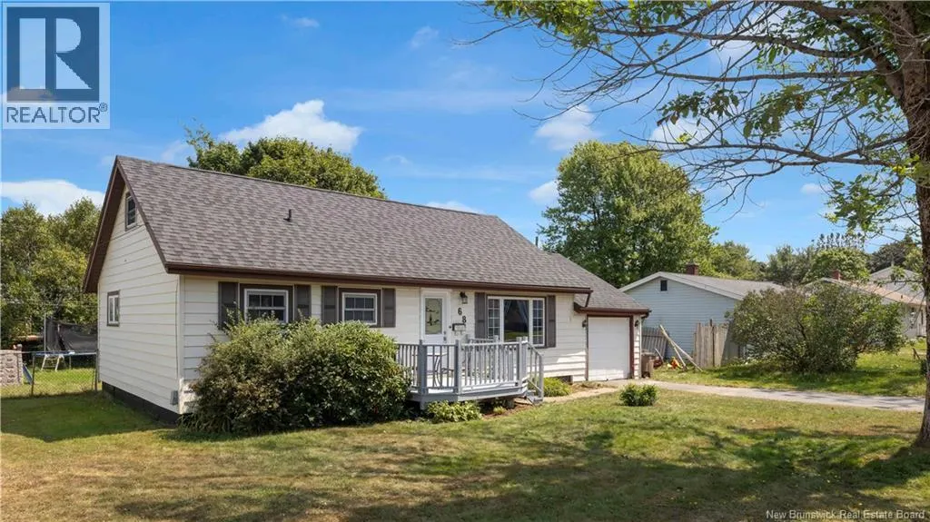 68 Valleyview Crescent