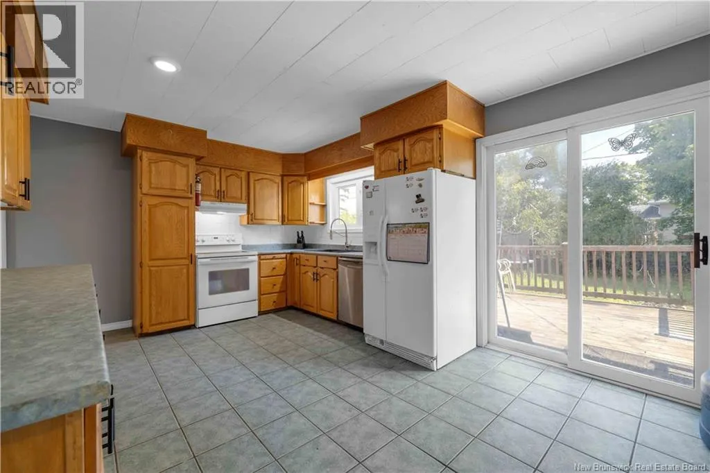68 Valleyview Crescent