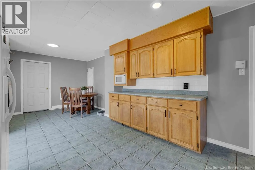 68 Valleyview Crescent