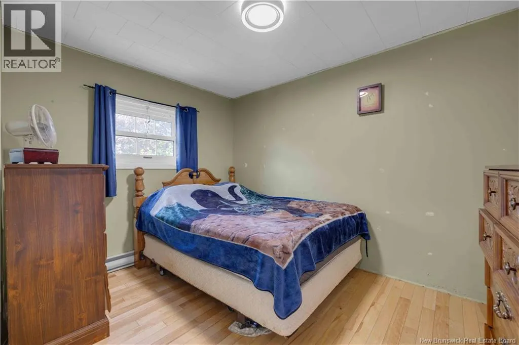 68 Valleyview Crescent