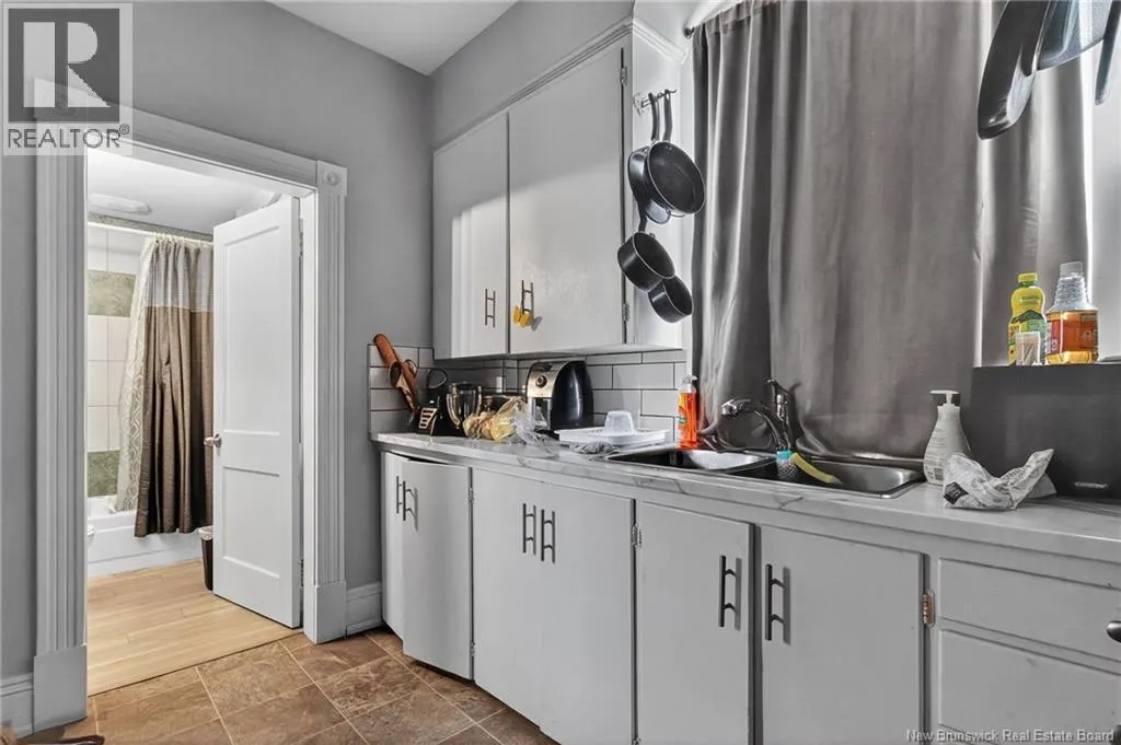113-115 Elmwood
