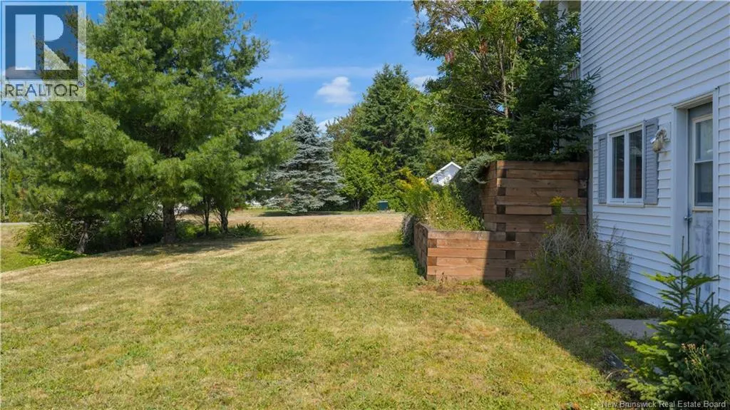 14 Pinewood Crescent