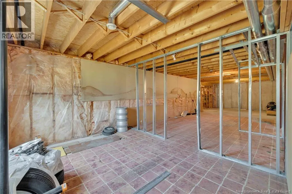 14 Pinewood Crescent