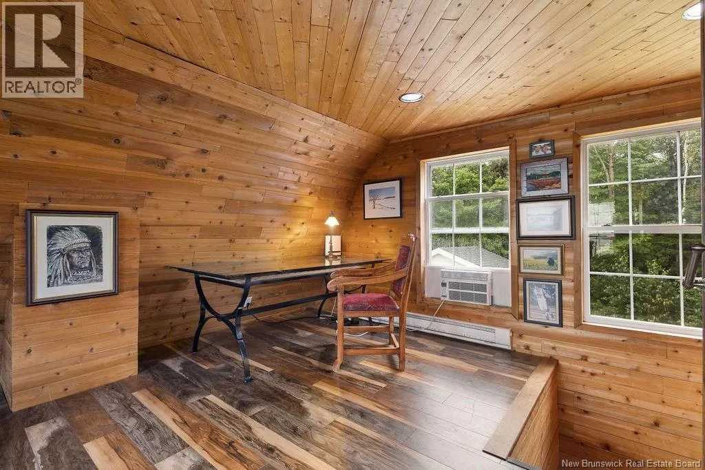 458 East Point Road