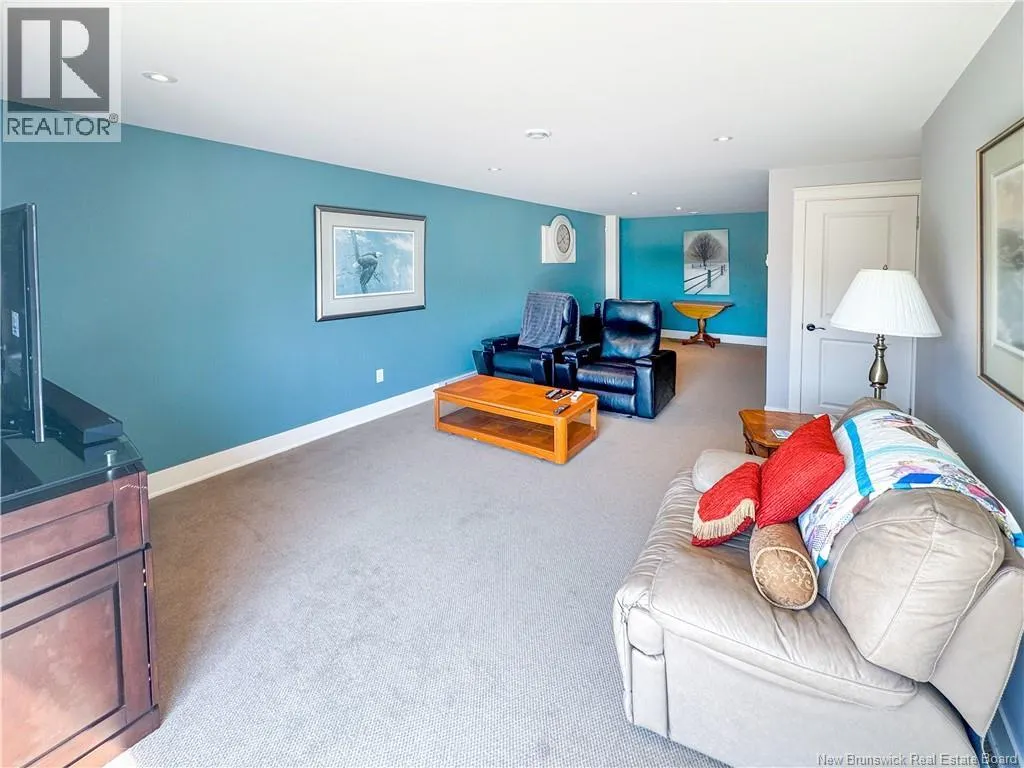 10 Lakefield Court