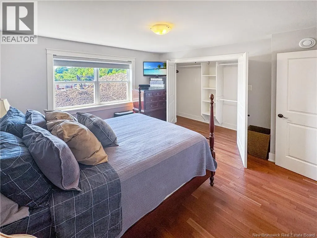 10 Lakefield Court