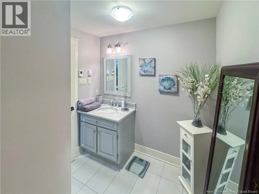 10 Lakefield Court