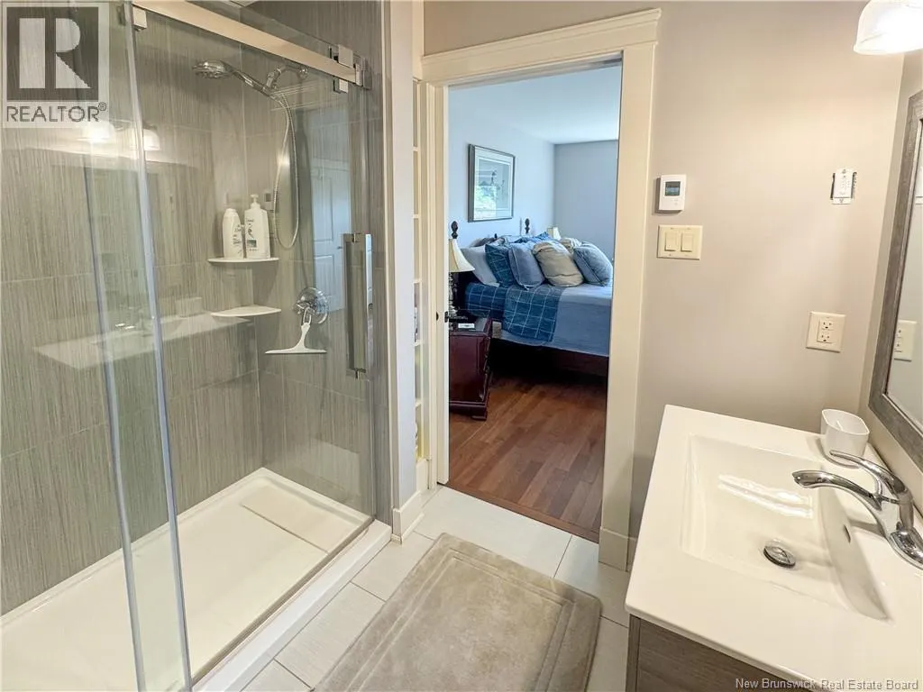 10 Lakefield Court