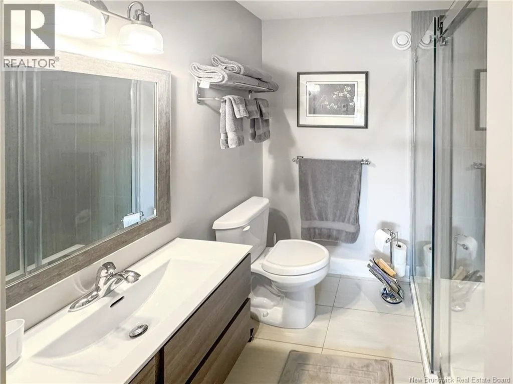 10 Lakefield Court