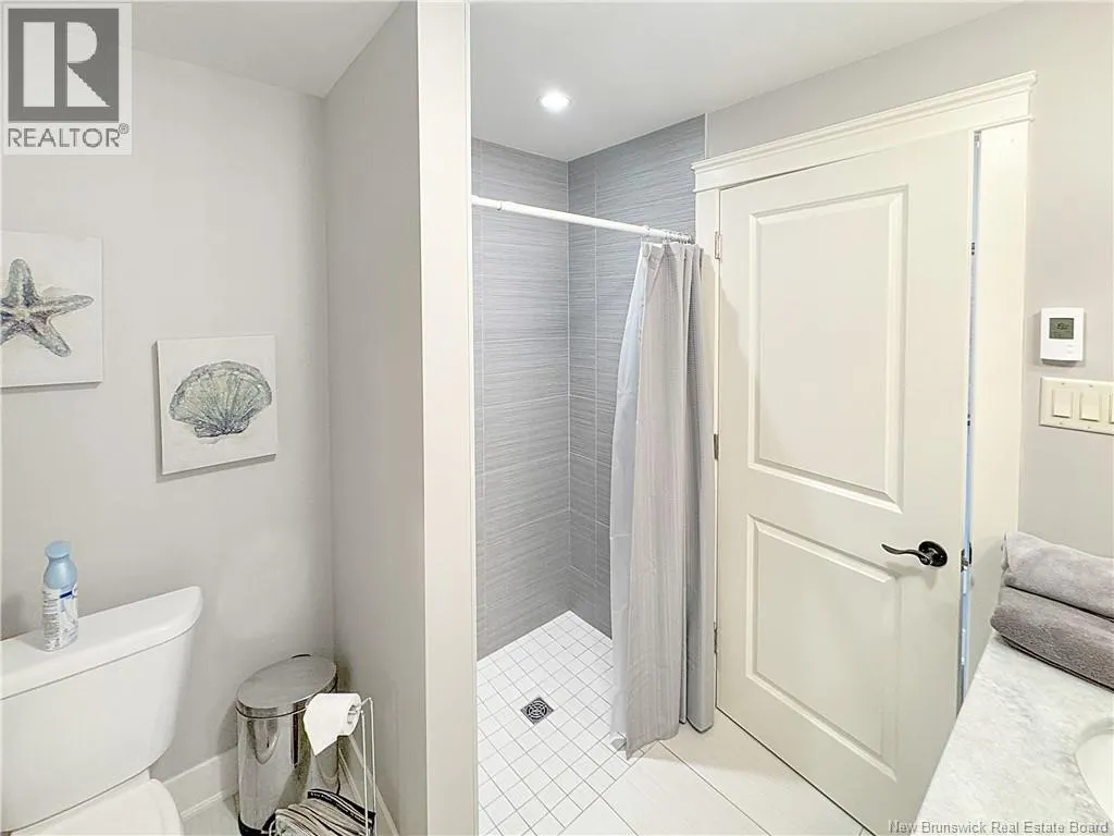 10 Lakefield Court