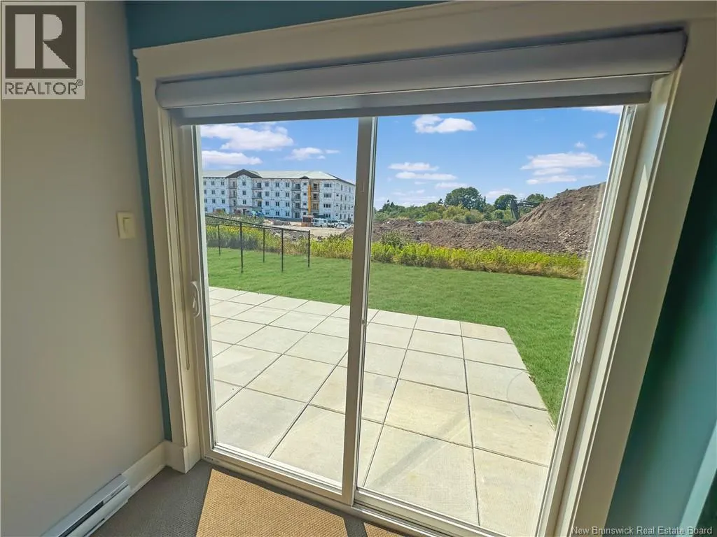 10 Lakefield Court
