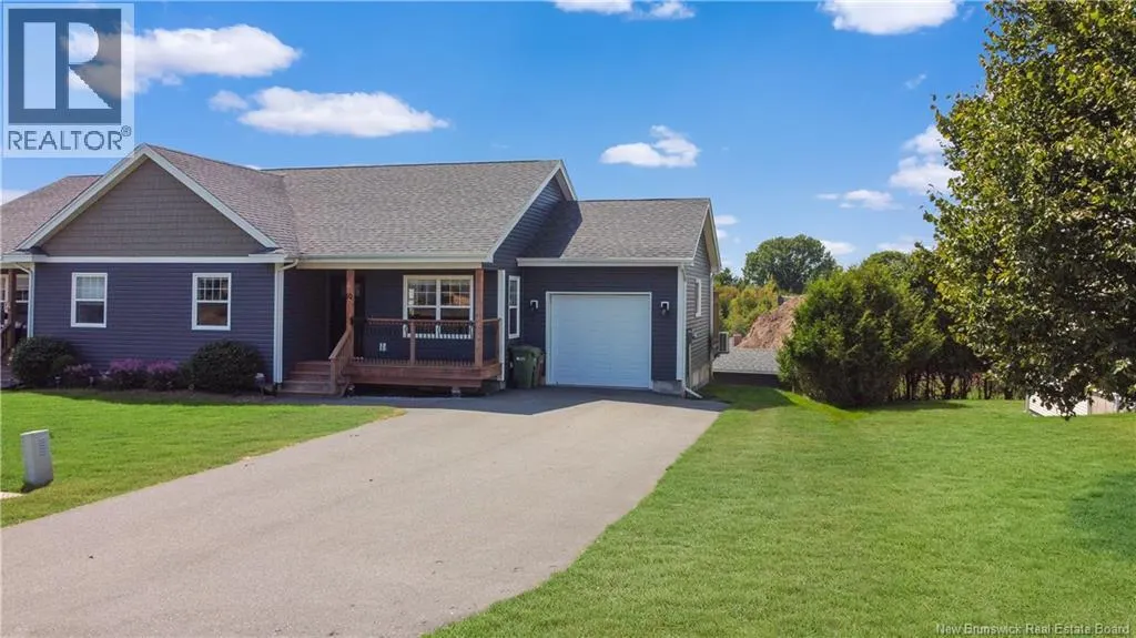 10 Lakefield Court
