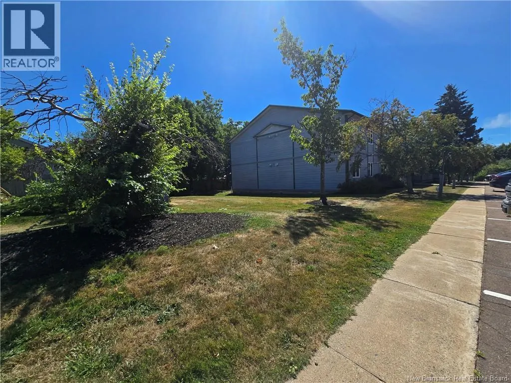 33 Macaleese Lane Unit# 41