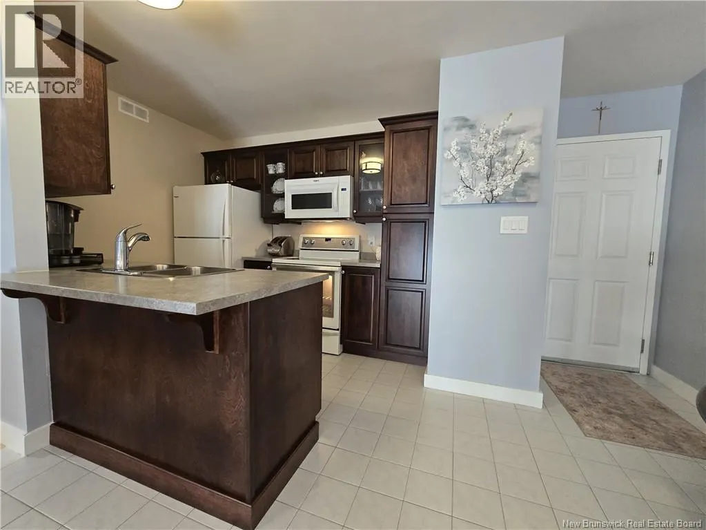 33 Macaleese Lane Unit# 41