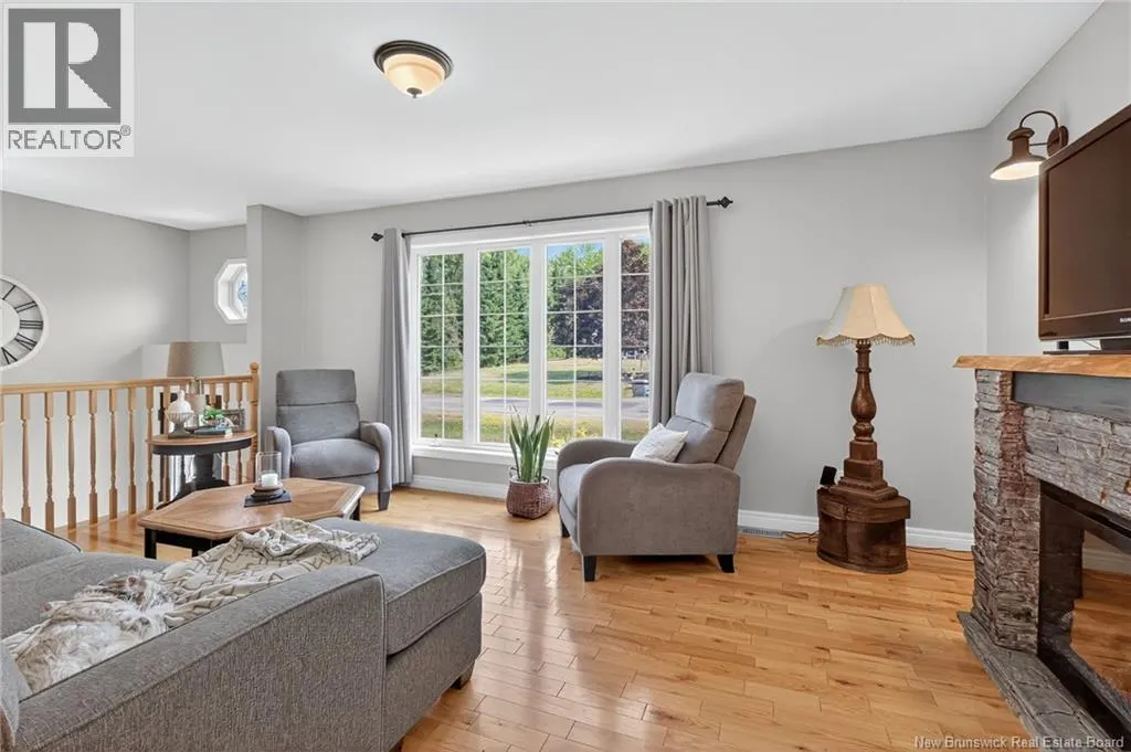 72 Reeder Road