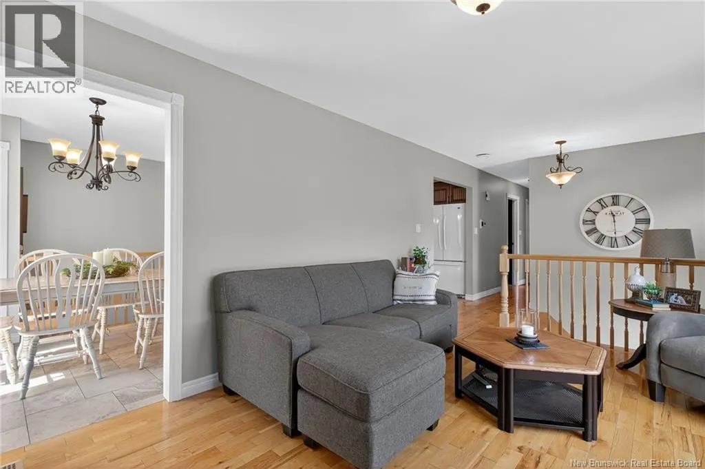 72 Reeder Road