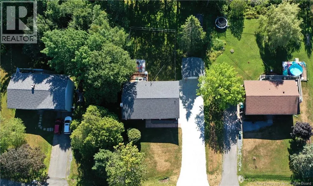 110 Nottingham Drive
