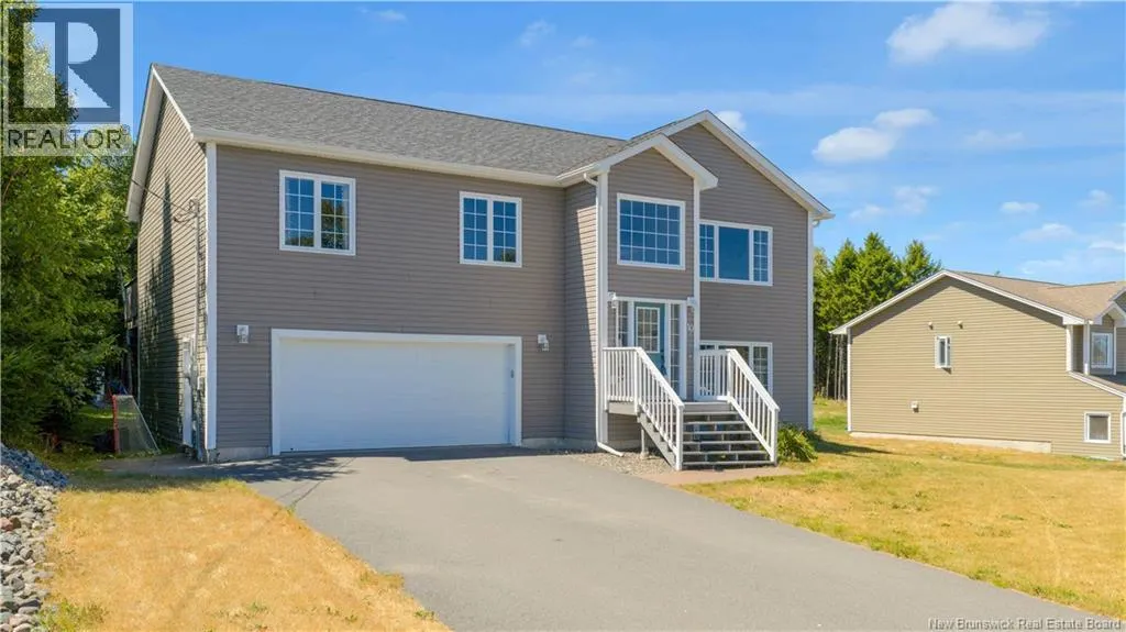 10 Maplecrest Drive