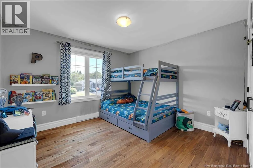 10 Maplecrest Drive