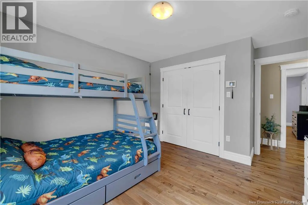10 Maplecrest Drive