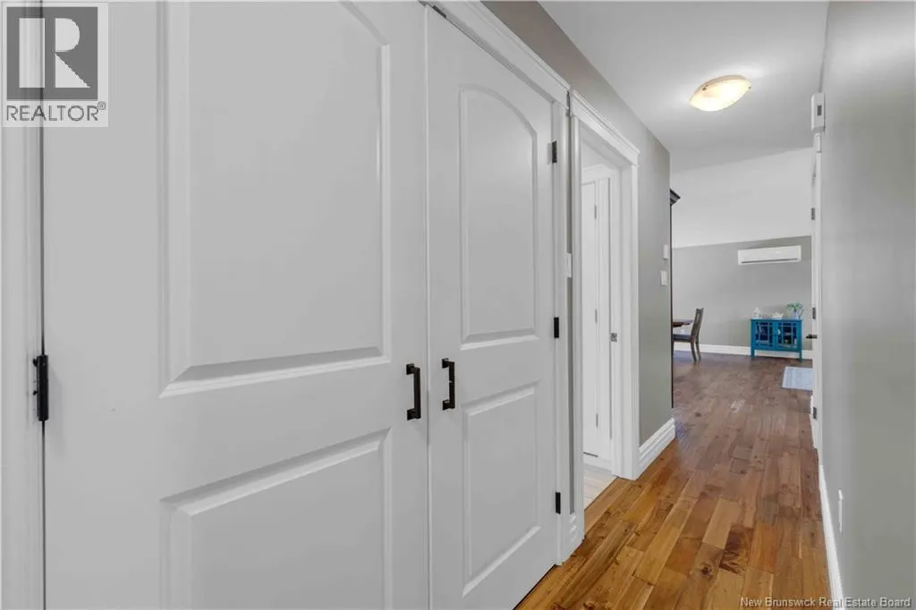 10 Maplecrest Drive