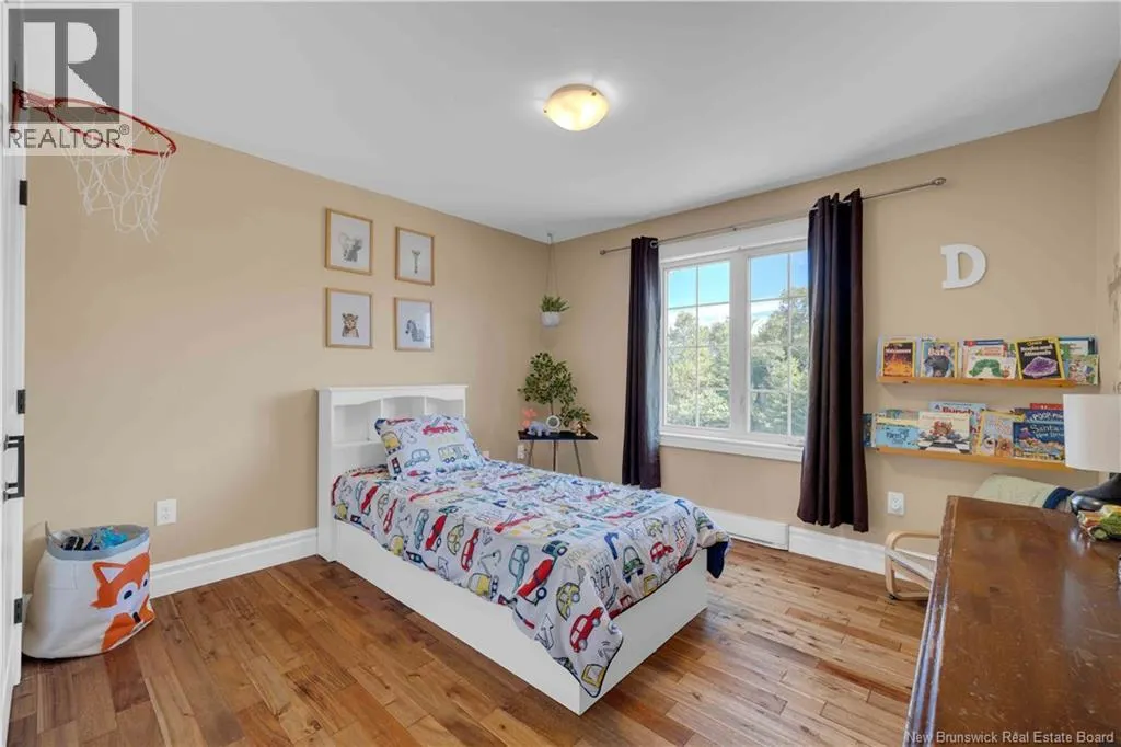 10 Maplecrest Drive