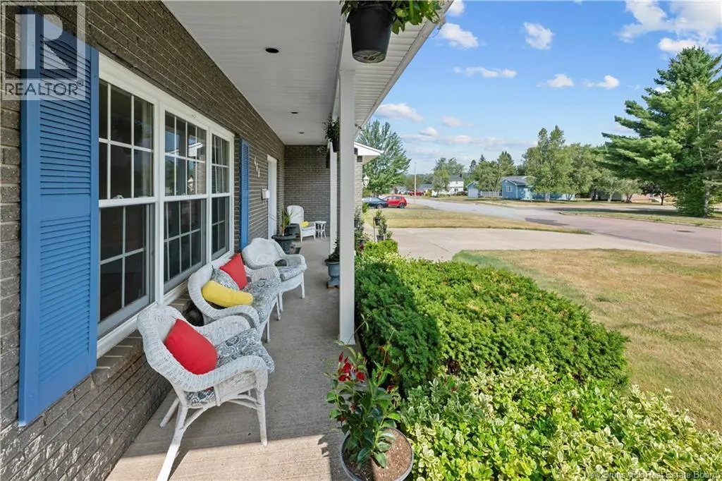 468 Glencairn Drive