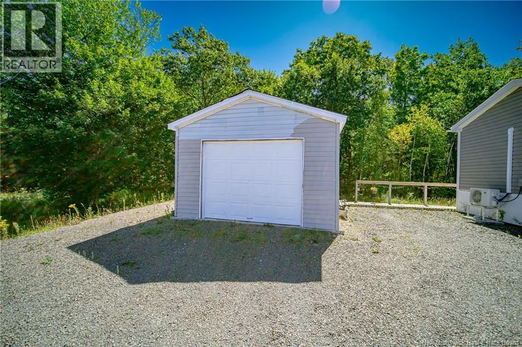 27 Branch Road