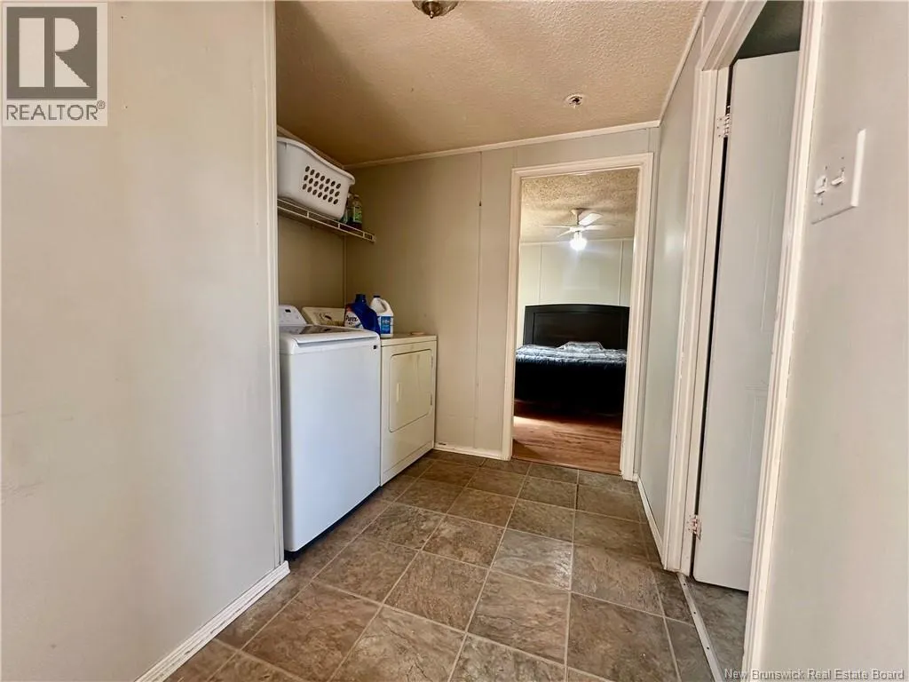 22 Glenview Drive