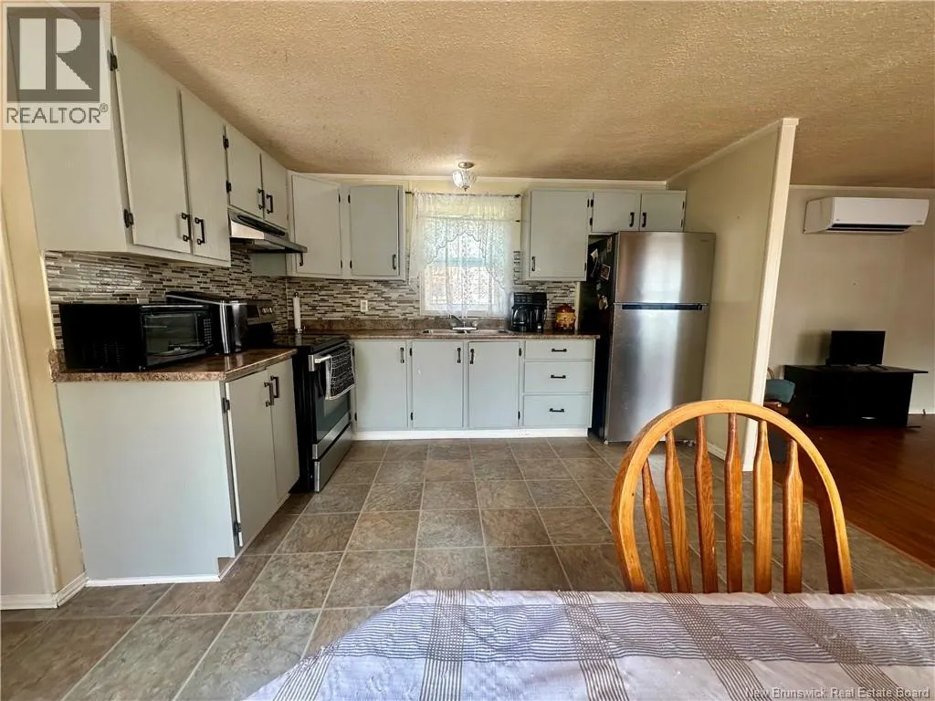 22 Glenview Drive