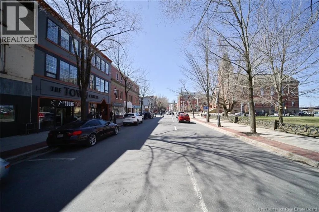 412 Queen Street Unit# 200