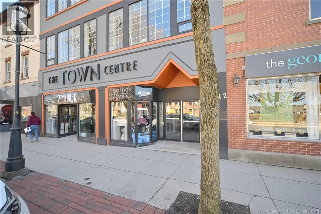 412 Queen Street Unit# 200
