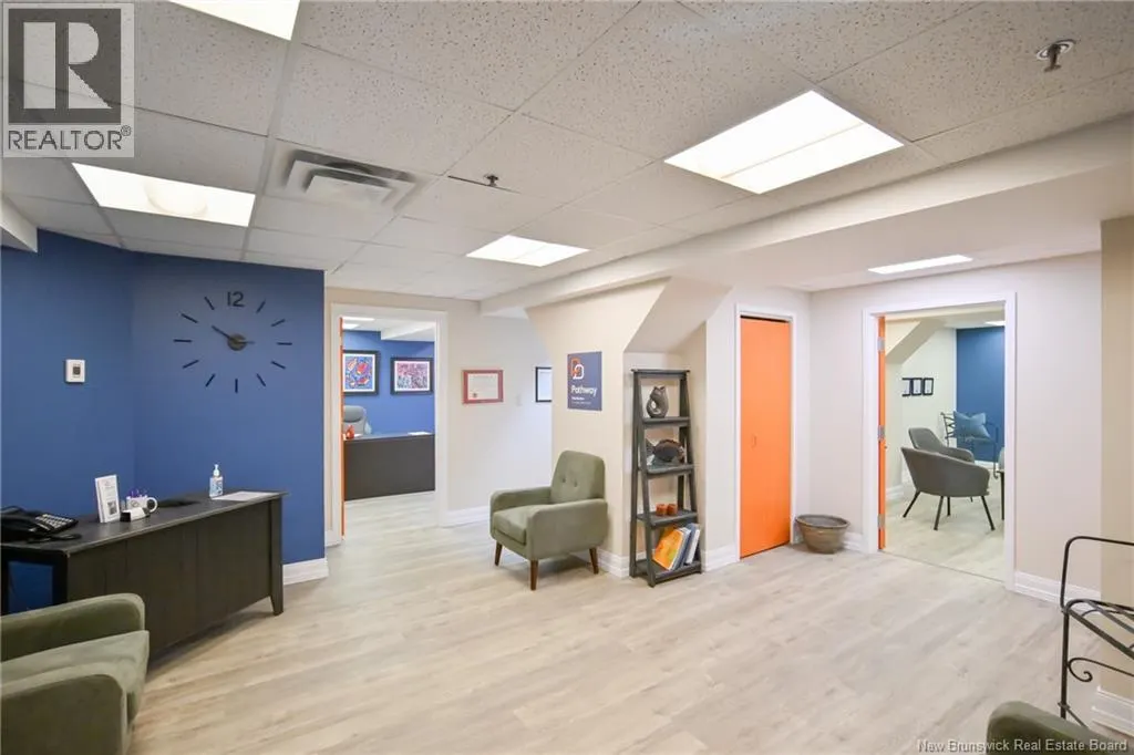 412 Queen Street Unit# 200