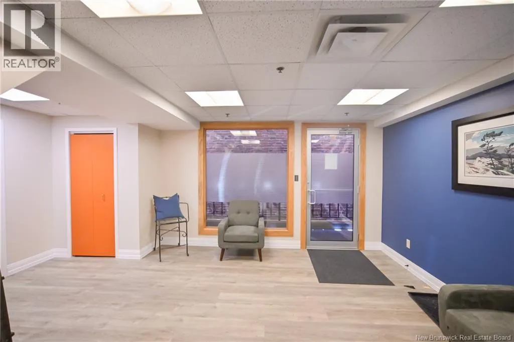 412 Queen Street Unit# 200