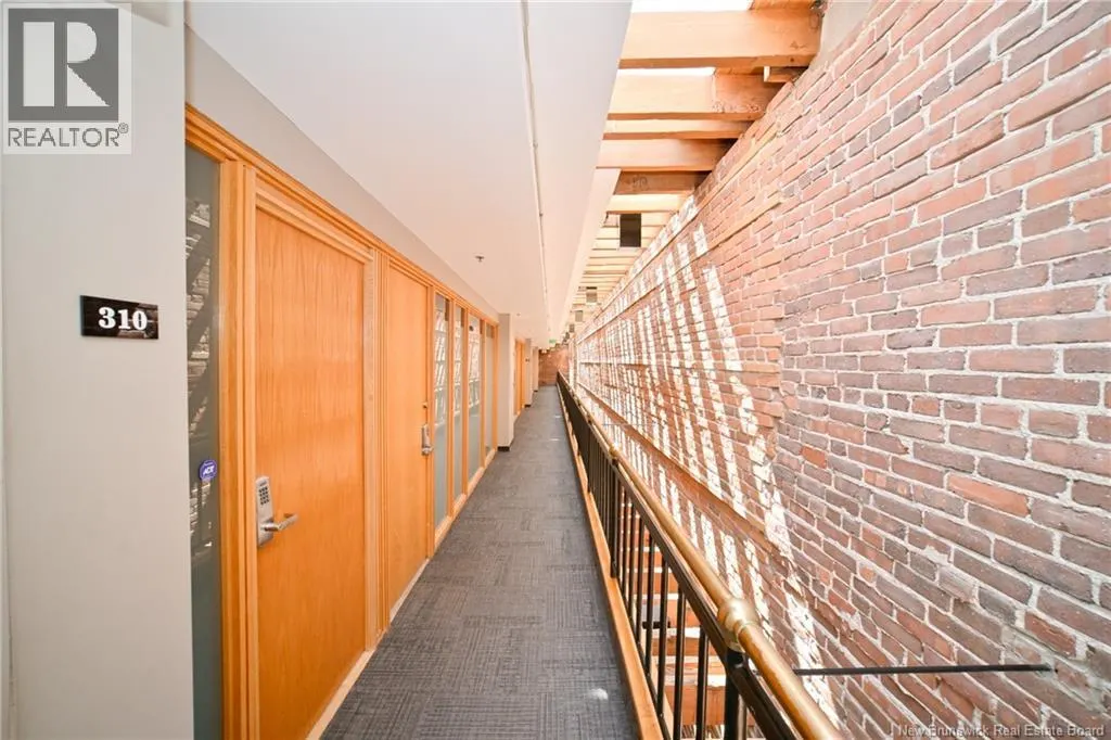 412 Queen Street Unit# 200
