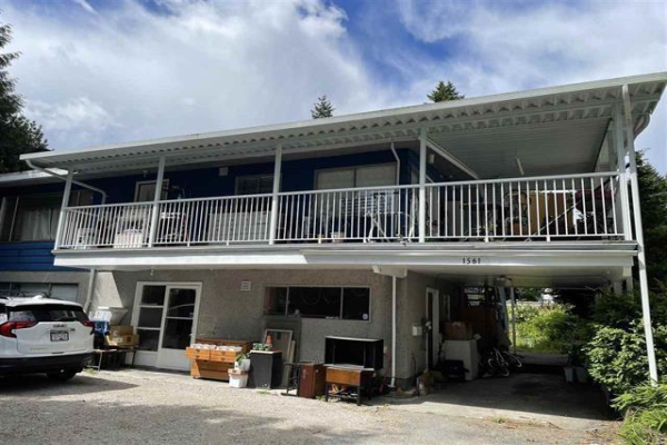1561 AUSTIN AVENUE, Coquitlam