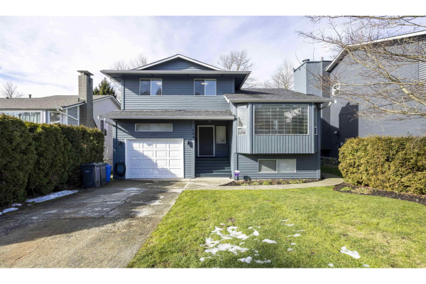 134 CROTEAU COURT, Coquitlam