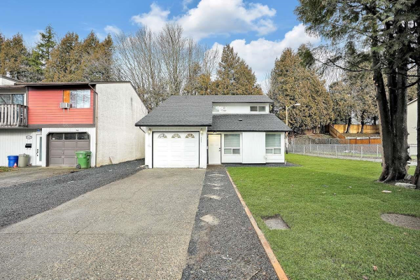45533 MCINTOSH DRIVE, Chilliwack