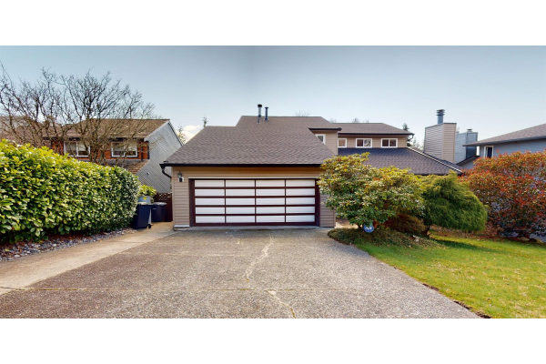 2562 STEEPLE COURT, Coquitlam