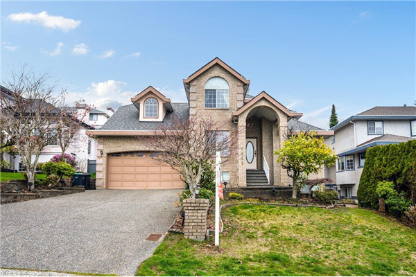 2655 SANDSTONE CRESCENT, Coquitlam
