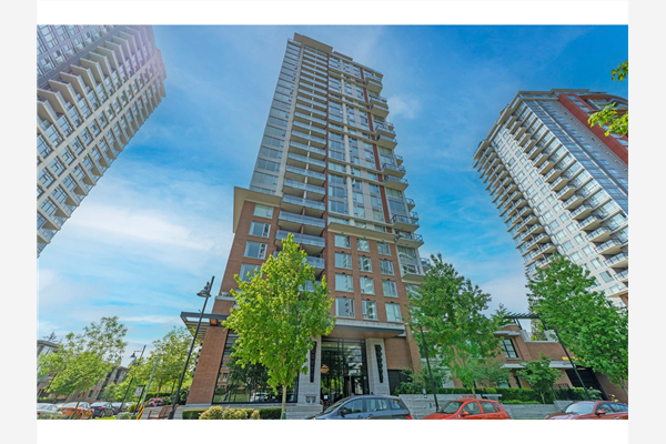 2204 3100 WINDSOR GATE, Coquitlam