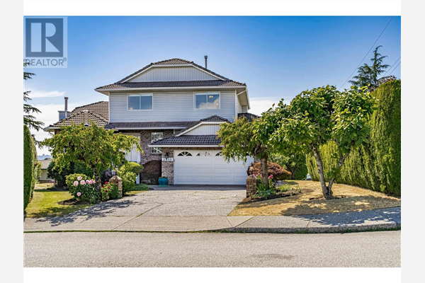2250 LORRAINE AVENUE, Coquitlam