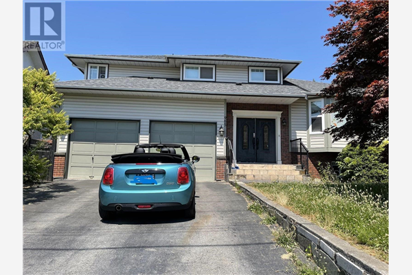 965 DANSEY AVENUE, Coquitlam